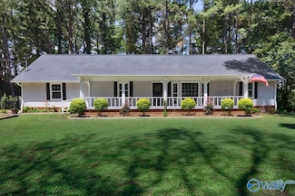 111 Lo Ann Ln, Huntsville, AL 35811