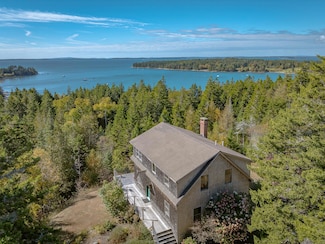 290 Clark Point Rd, Tremont, ME 04612