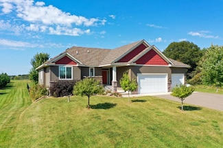 26336 Newton Ave, Chisago City, MN 55013