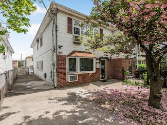 540 Throggs Neck Expy Unit SR, Bronx, NY 10465