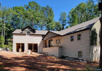 2205 Browns Valley Rd, Guntersville, AL 35976