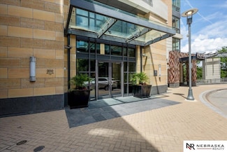 200 S 31st Ave Unit 4502, Omaha, NE 68131