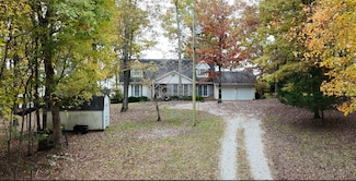 1454 Stage Coach Rd, Sewanee, TN 37375