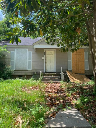 227 Stonewall St, Jackson, MS 39216