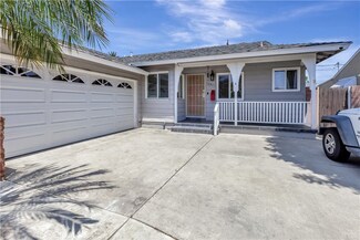 1241 E Eastwood Dr, Anaheim, CA 92805