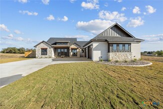 16017 Honey Ridge Dr, Holland, TX 76534