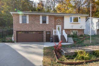 2748 Shiras Ave, Dubuque, IA 52001