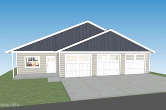 1727 36th St SW, Watertown, SD 57201