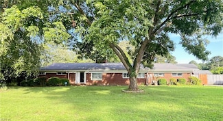 101 Stadium Dr, Chesapeake, VA 23322