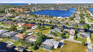 5328 SW 3rd Ave, Cape Coral, FL 33914