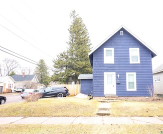 402 6th St, Cloquet, MN 55720