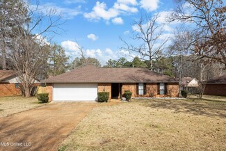 25 Ripple Dr, Brandon, MS 39042
