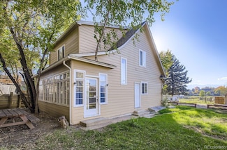 715 Hover St, Longmont, CO 80501