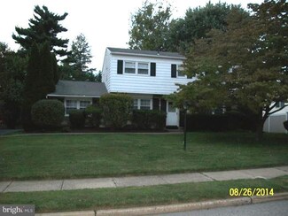 205 Suffolk Rd, Flourtown, PA 19031