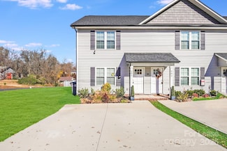 604 W 8th St, Kannapolis, NC 28081