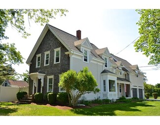 477 Smith Neck Rd, South Dartmouth, MA 02748