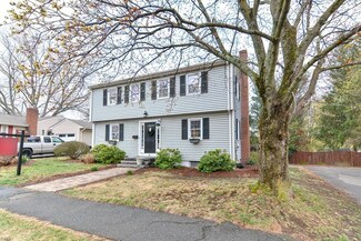 16 Glendale Dr, Danvers, MA 01923