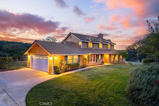 1505 Barley Grain Rd, Paso Robles, CA 93446