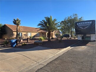 340 E Longacres Dr, Henderson, NV 89015