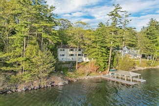 74 Keewaydin Rd, Wolfeboro, NH 03894