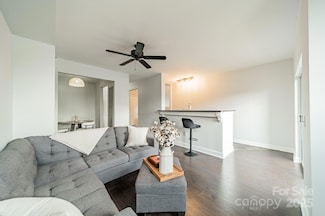 1315 East Blvd Unit 327, Charlotte, NC 28203