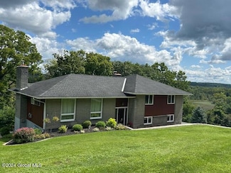 32 James Dr, Coeymans, NY 12045