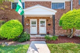 506 N Greensboro St Unit 13, Carrboro, NC 27510