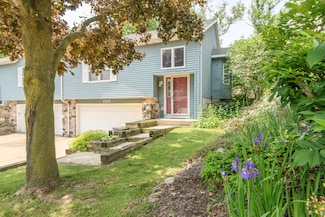 1915 Bonnie Ln Unit A, Waukesha, WI 53188