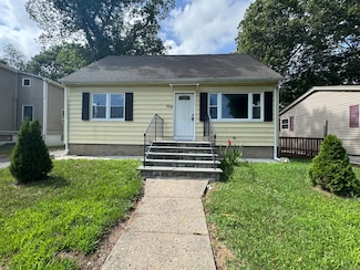 888 Platt St, Bridgeport, CT 06606