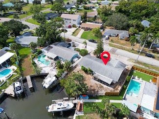 4540 Beach Dr SE, Saint Petersburg, FL 33705