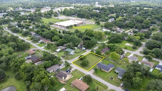 Lot 28 Smith Dr, Hitchcock, TX 77563