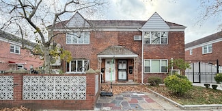 73-60 198th St, Fresh Meadows, NY 11366