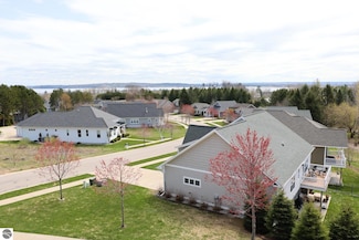 10889 Pine Bluff Dr Unit C, Traverse City, MI 49684