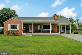319 Beechcroft Rd, Winchester, VA 22601