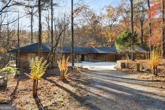 3289 Floyd Springs Rd NE, Armuchee, GA 30105