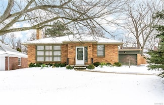 24 Coniston Rd, Buffalo, NY 14226