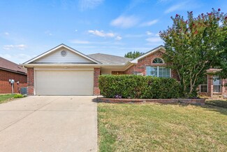 3007 Bahar Dr, Arlington, TX 76010