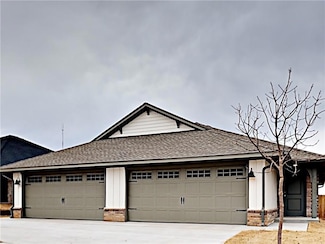 11518 Keystone Cir, Oklahoma City, OK 73114
