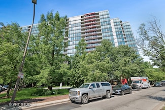 800 Elgin Rd Unit 901, Evanston, IL 60201