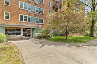 76 Dehaven Dr Unit 3D, Yonkers, NY 10703