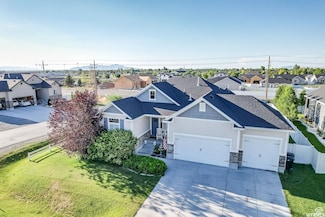 303 E Chiswick Ct, Stansbury Park, UT 84074