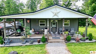 891 Fairview Rd, Columbia, KY 42728