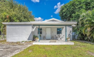 827 NW 114th St, Miami, FL 33168