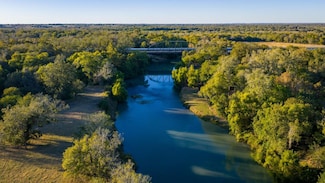 380 Clinton Rd, Cuero, TX 77954