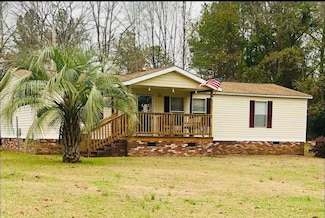 1051 Macdonald St, Tignall, GA 30668
