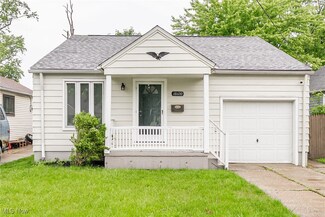 18600 Rockland Ave, Cleveland, OH 44135