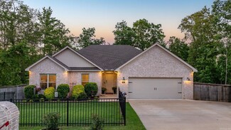 600 Lucy Ln, Alexander, AR 72002