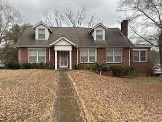 2623 11th Ave, Haleyville, AL 35565