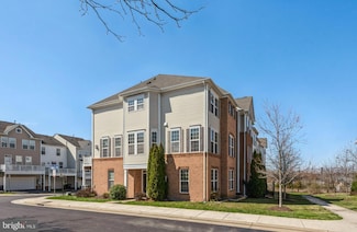 22652 Gray Falcon Square, Ashburn, VA 20148