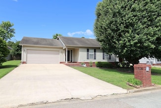 1804 S 10th St, Paragould, AR 72450